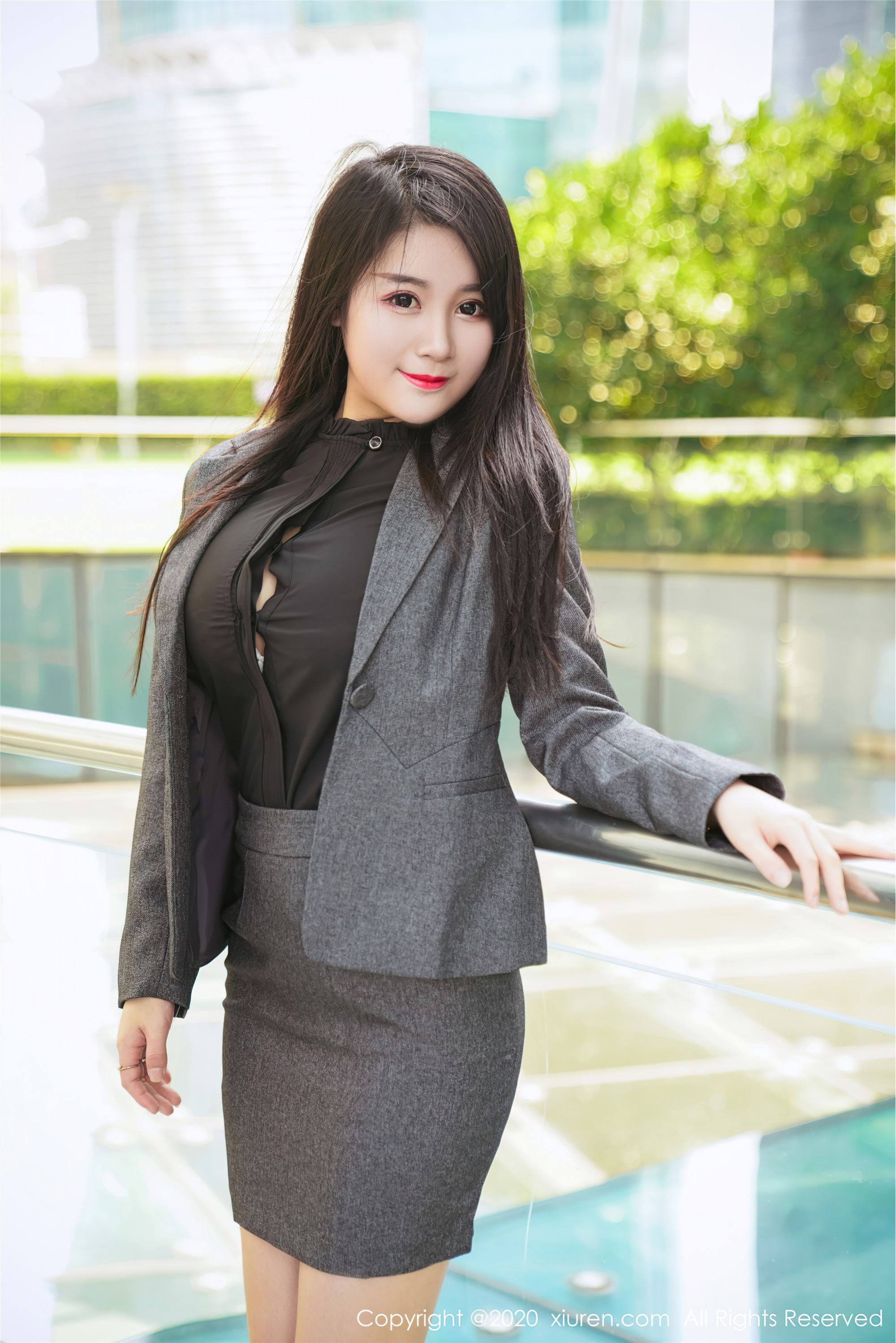 XIUREN秀人网 2020.10.09 Vol.2628 美七Mia